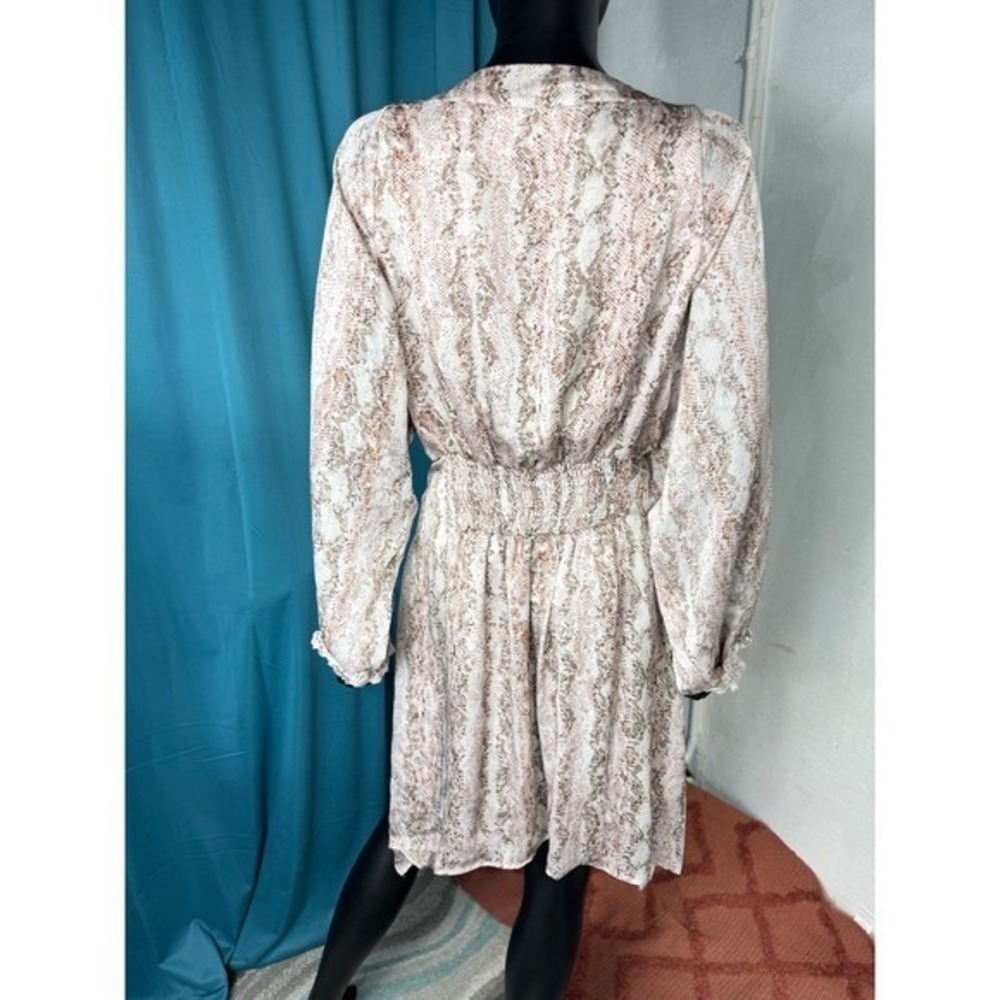 FATE Snake Print V Neck Long Sleeve Smocked Waist Mini Dress Women's Size L - Picture 3 of 10